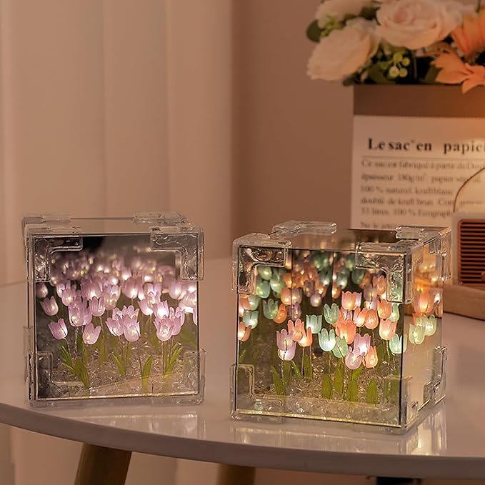 Tulip Cube Night Light